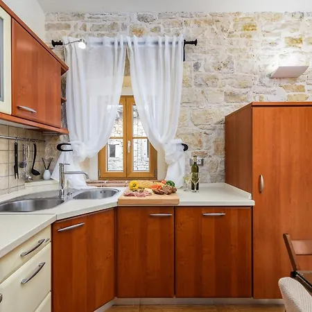 וילה Casa Antignana With View Tinjan
