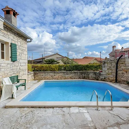 Casa Antignana With View Tinjan